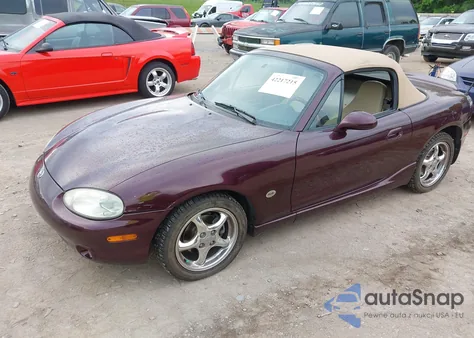 2000 Mazda Mx-5 Miata Base from USA, damaged, VIN JM1NB3536Y0147844